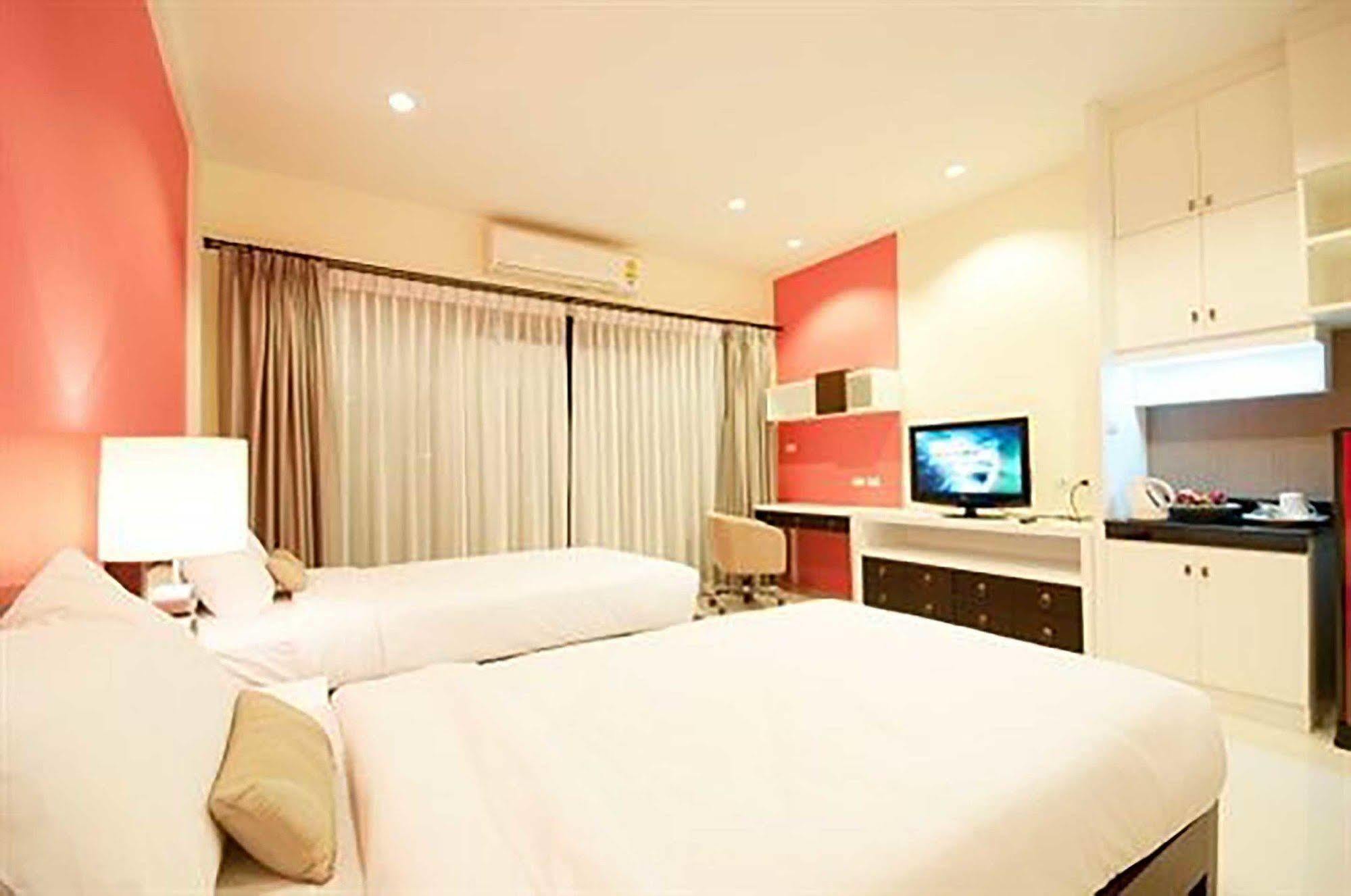 ดิเอ็มไพร์ นิมมาน Hotel เชียงใหม่ ภายนอก รูปภาพ